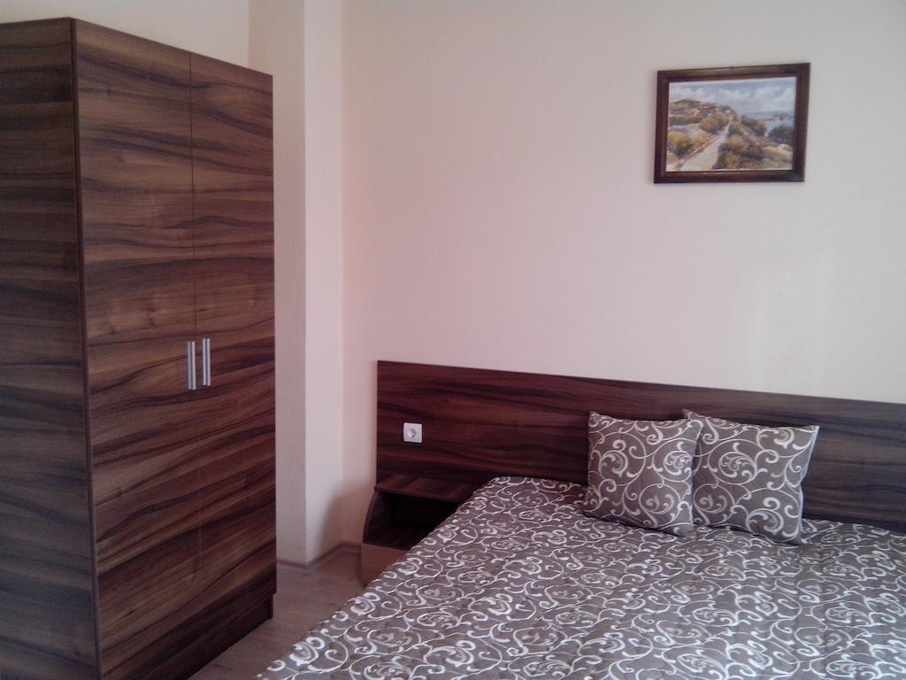 Готель Advel Guest Hous Madzhare Номер фото