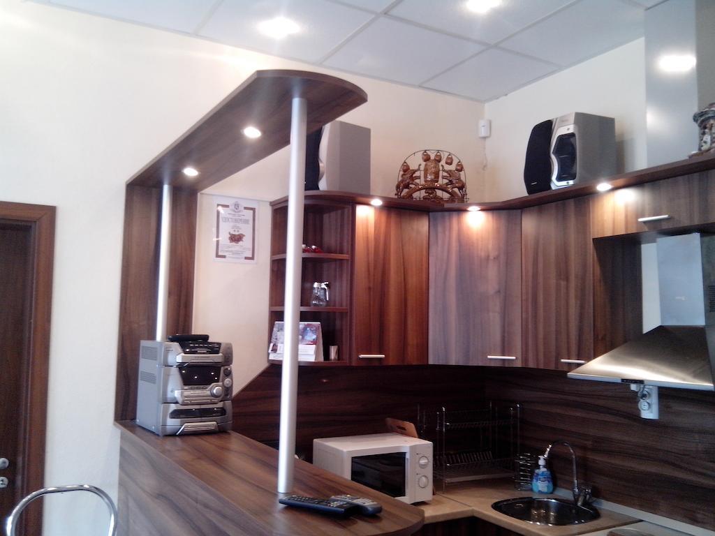Готель Advel Guest Hous Madzhare Номер фото
